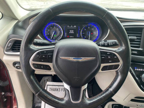 2019 Chrysler Pacifica Touring L