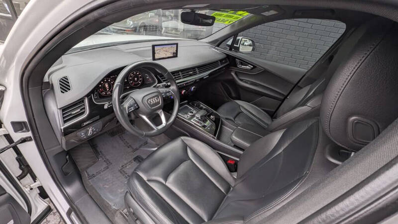 2019 Audi Q7 quattro Premium Plus 55 TFSI