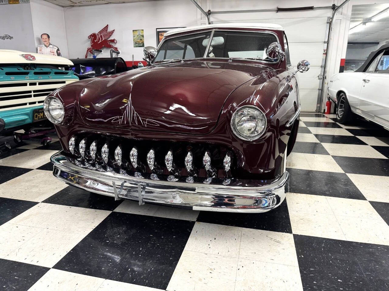 1949 Ford Cabriolet 14