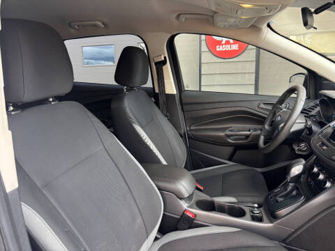 2016 Ford Escape S