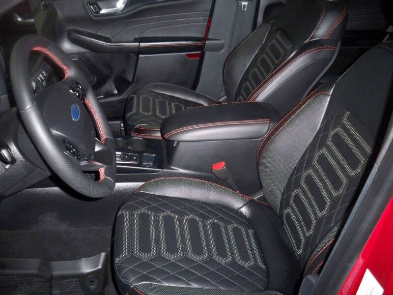 2023 Ford Escape ST-Line Elite