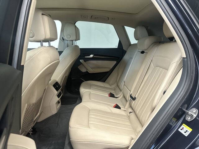 2020 Audi Q5 quattro Premium Plus 45 TFSI