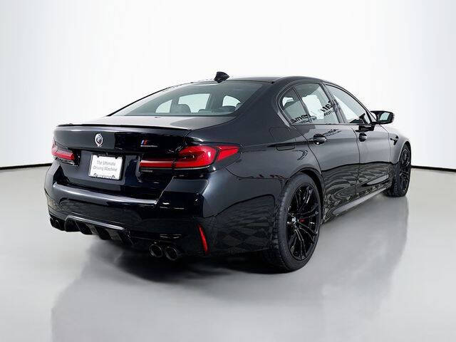 2023 BMW M5