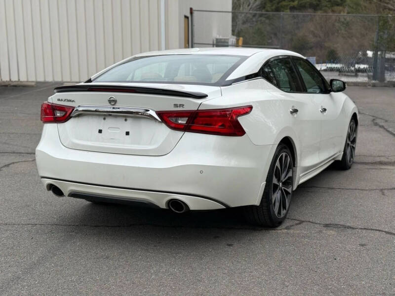2016 Nissan Maxima