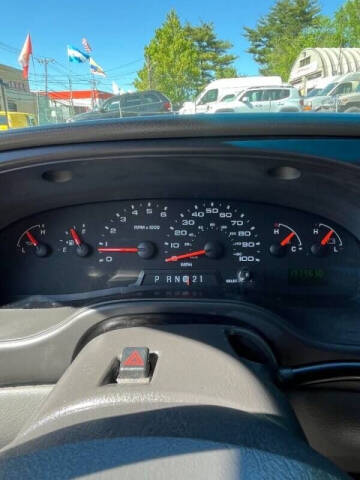 2008 Ford E-Series E-350 SD XLT