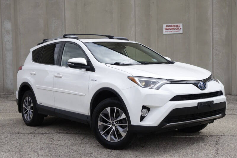 2018 Toyota RAV4 Hybrid for sale at Albo Auto Sales in Palatine IL