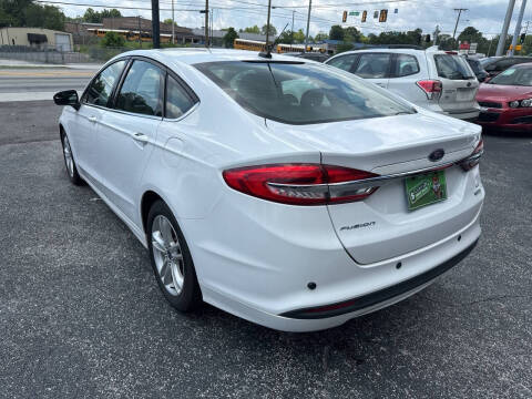 2018 Ford Fusion SE