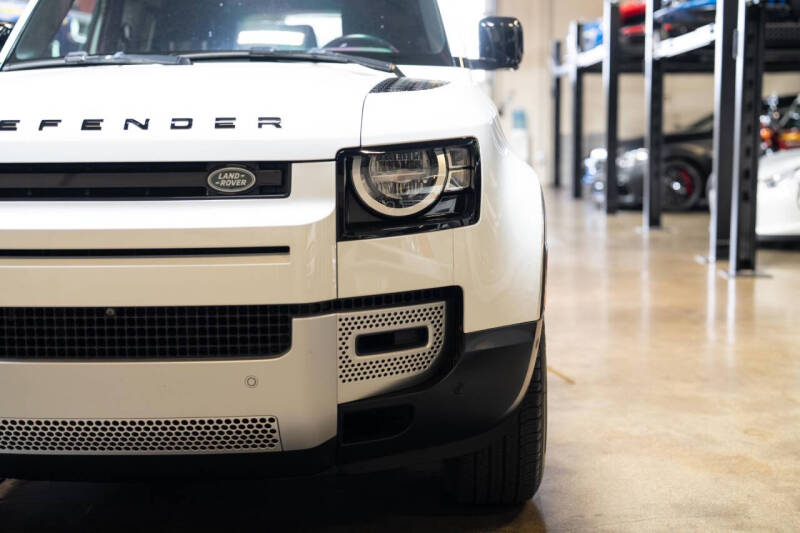 2020 Land Rover Defender 110 Standard