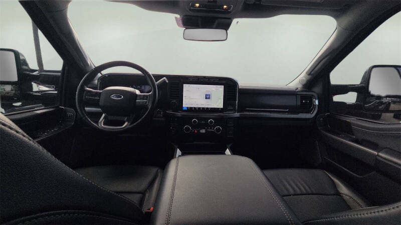 2023 Ford F-350 Super Duty Lariat