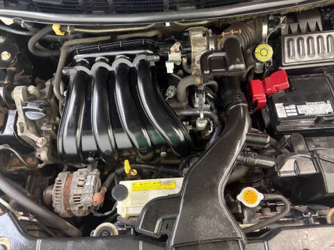 2012 Nissan Versa 1.8 S