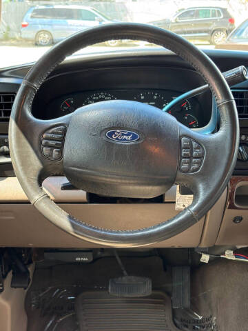 2004 Ford Excursion Limited