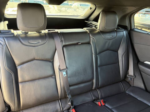 2020 Cadillac XT4 Premium Luxury