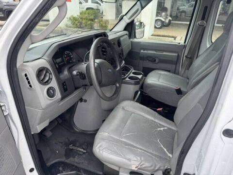 2011 Ford E-Series E-250