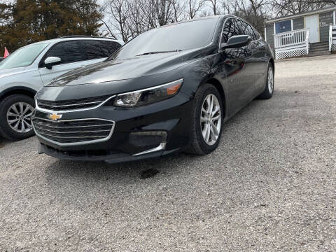 2017 Chevrolet Malibu for sale at VICTORY LANE AUTO in Raymore MO
