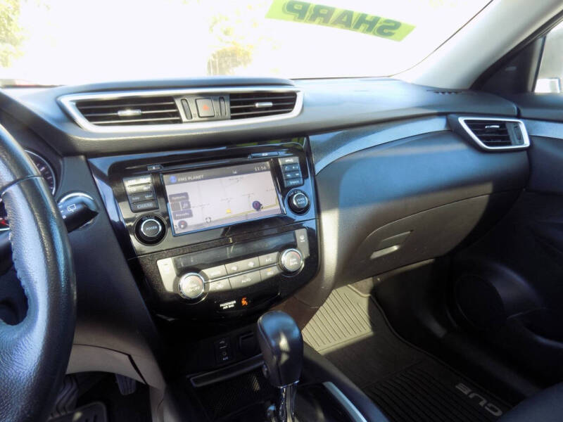 2016 Nissan Rogue SL