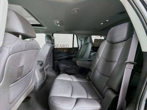 2017 Cadillac Escalade Luxury