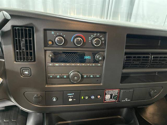 2026 GMC Savana 2500