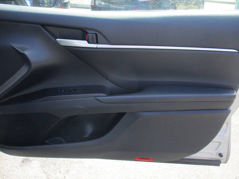 2023 Toyota Camry LE