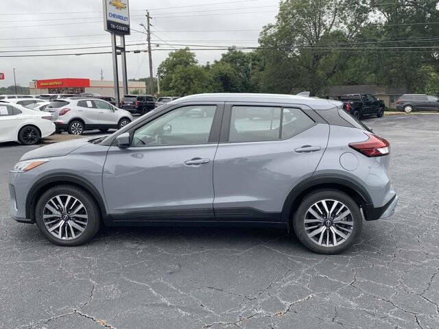 2022 Nissan Kicks SV