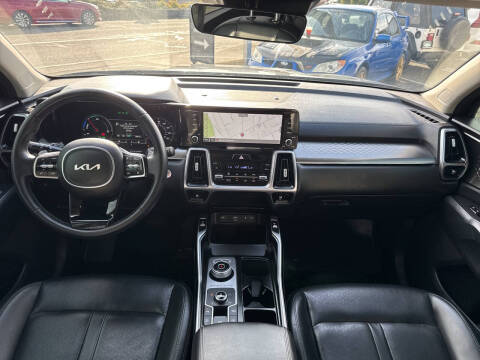 2023 Kia Sorento Hybrid EX