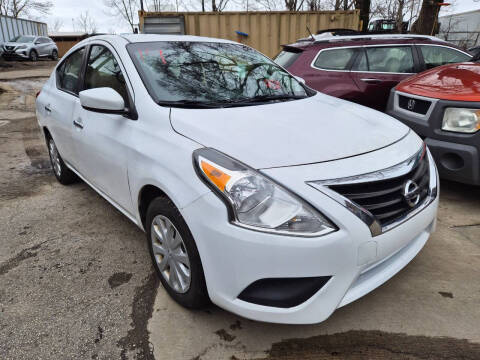 2019 Nissan Versa SV
