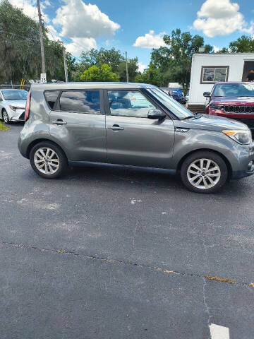 2017 Kia Soul +