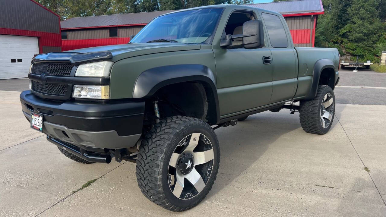 2004 Chevrolet Silverado 1500 16