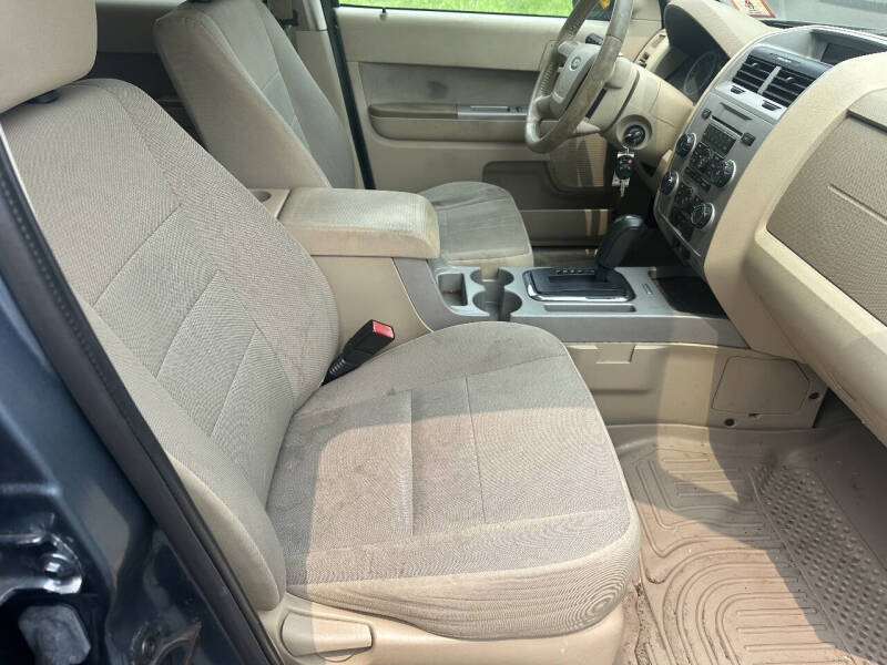 2011 Ford Escape XLT