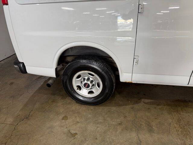 2016 GMC Savana 2500