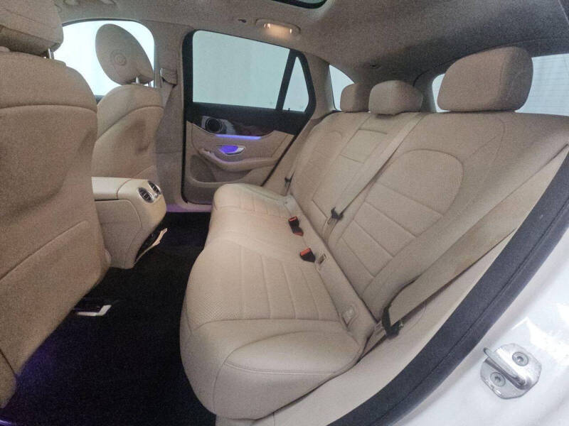 2021 Mercedes-Benz GLC GLC 300