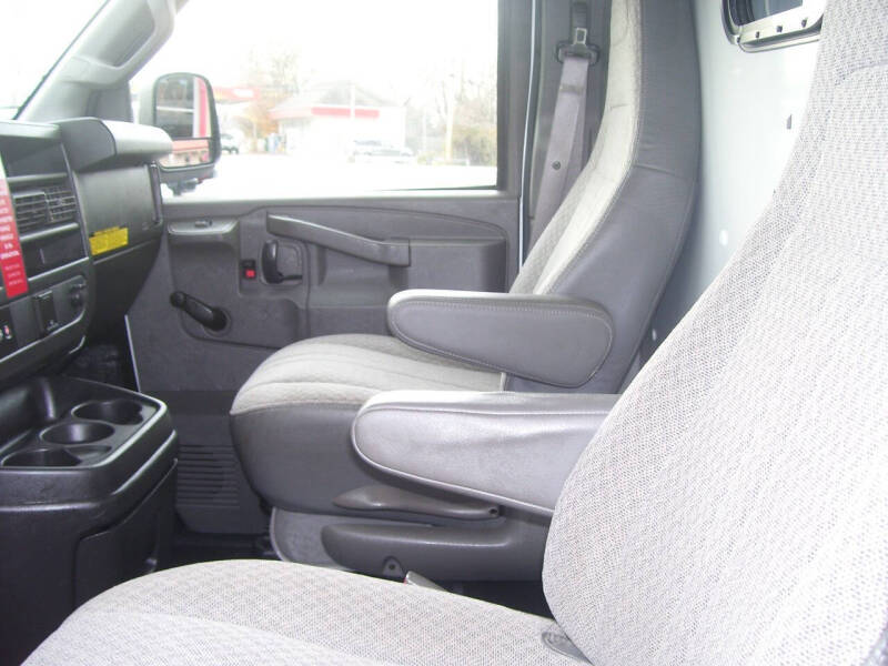 2018 Chevrolet Express 2500