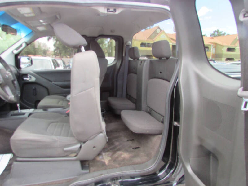 2016 Nissan Frontier S