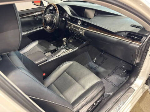 2017 Lexus ES 350