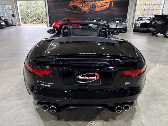 2014 Jaguar F-TYPE V8 S