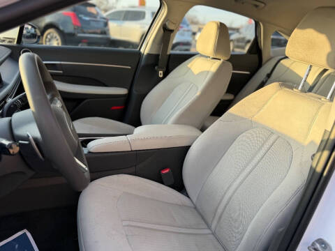 2025 Hyundai Sonata SEL