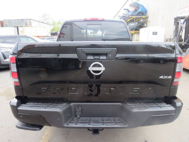 2026 Nissan Frontier