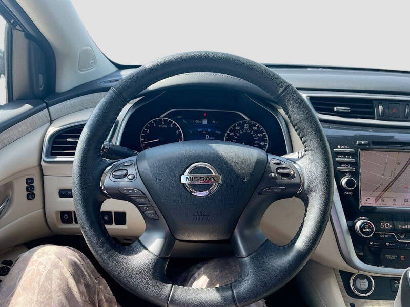 2022 Nissan Murano SL