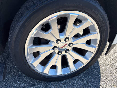 2017 GMC Yukon Denali