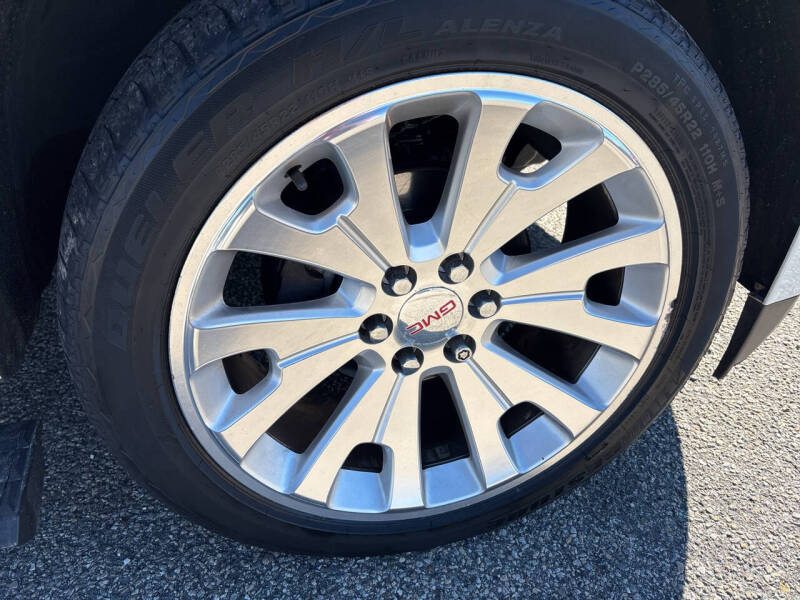 2017 GMC Yukon Denali