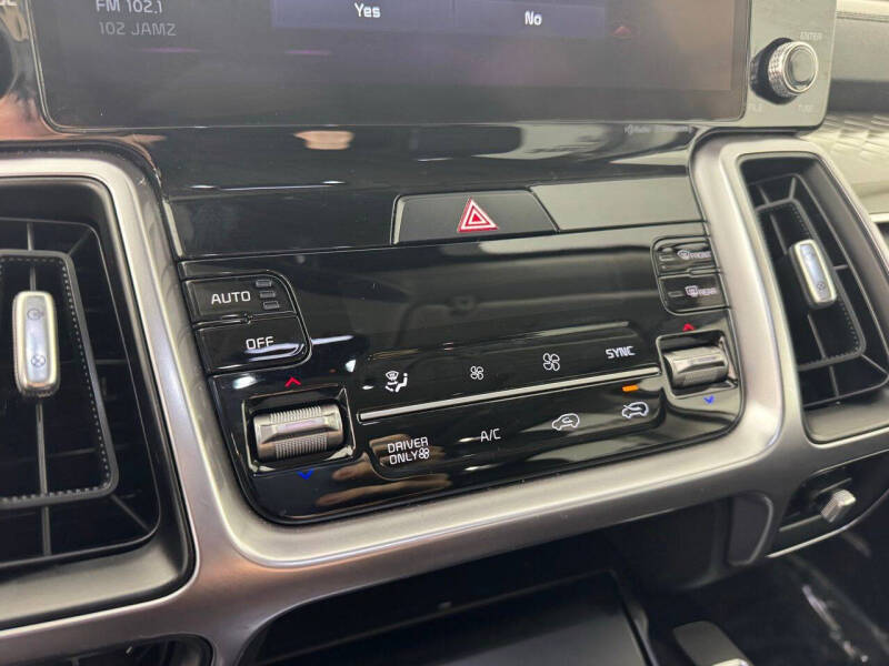 2023 Kia Sorento Hybrid EX