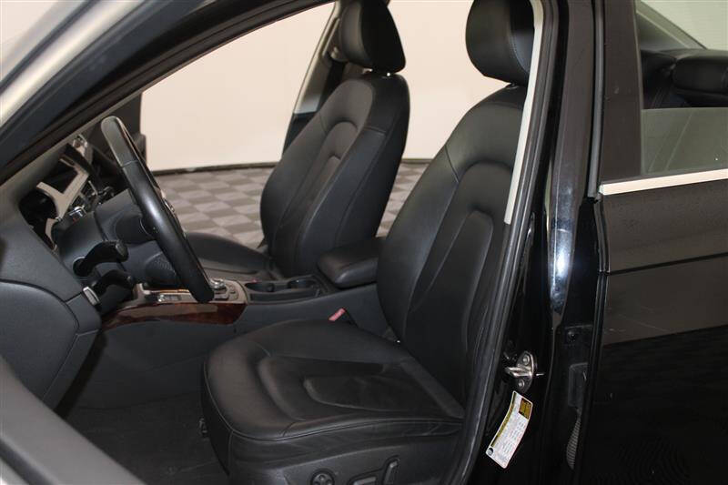 2010 Audi A4 2.0T quattro Premium Plus