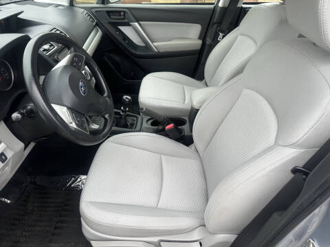 2016 Subaru Forester 2.5i