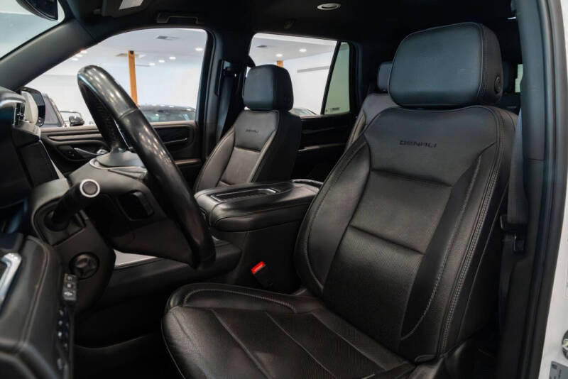 2022 GMC Yukon Denali