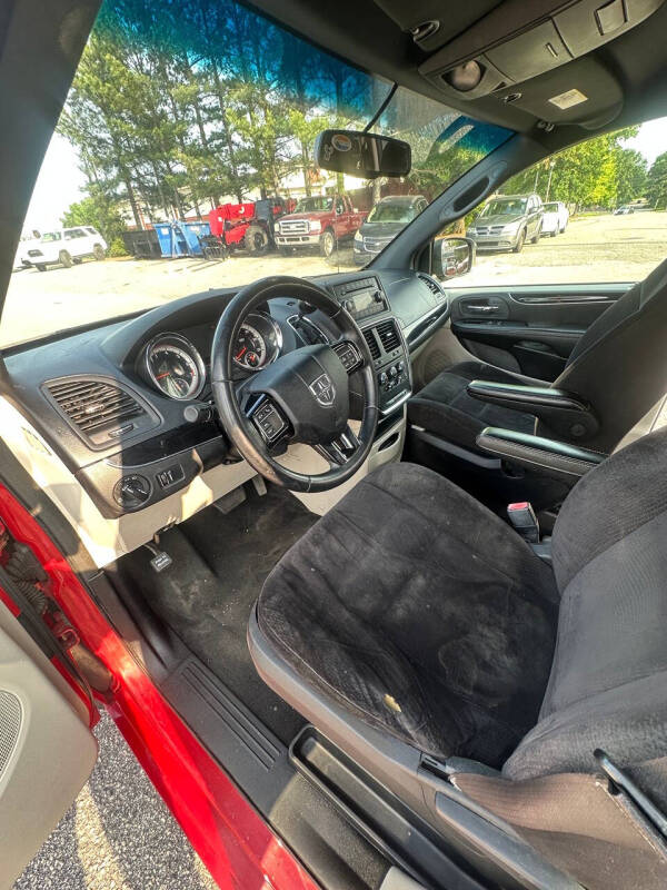 2014 Dodge Grand Caravan SE 30th Anniversary