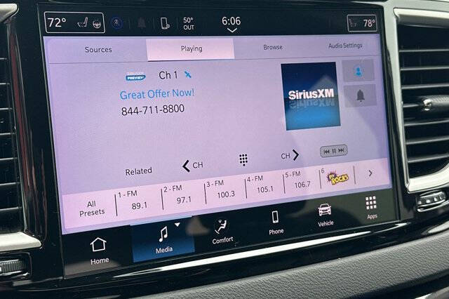 2024 Chrysler Pacifica Touring L