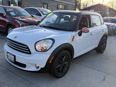 2014 MINI Countryman Cooper