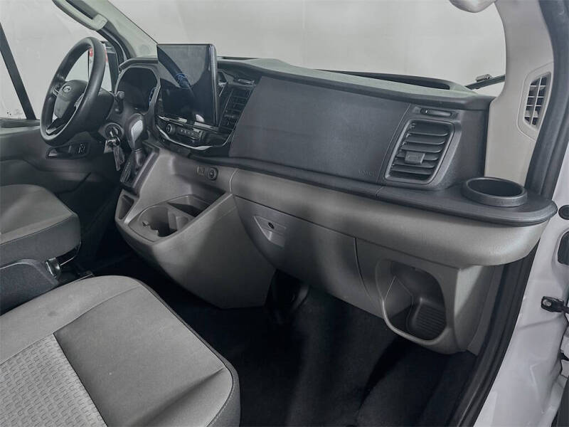 2023 Ford Transit 350 XLT