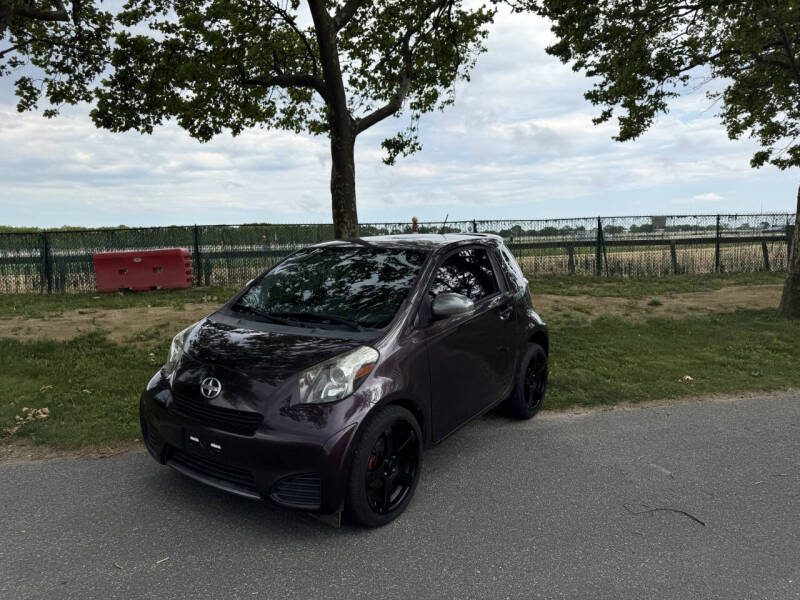 2014 Scion iQ