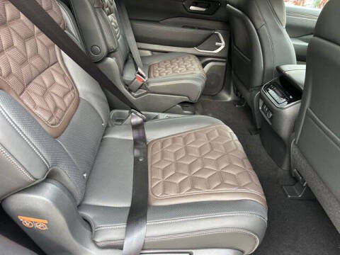 2025 Nissan Armada Platinum