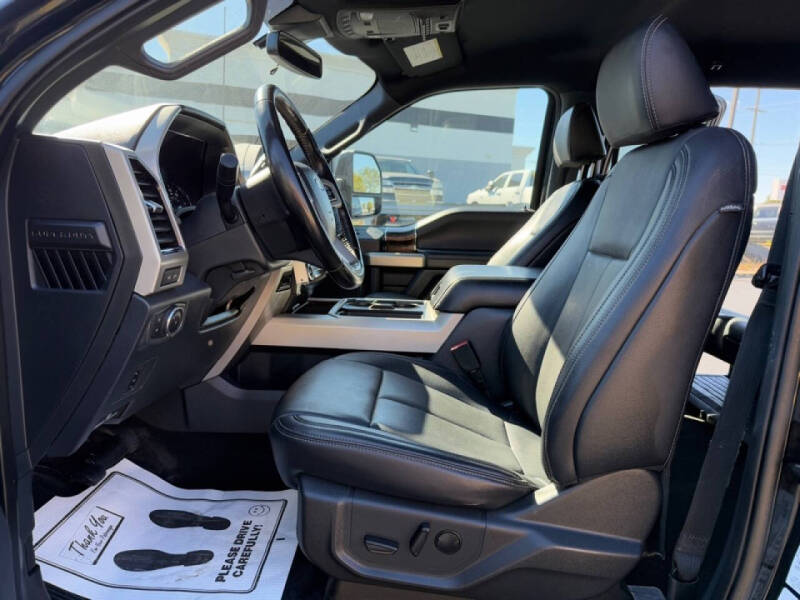 2022 Ford F-450 Super Duty Lariat